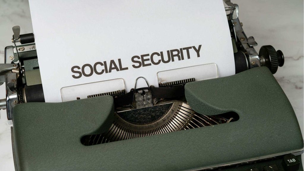 How does Social Security work in the United States